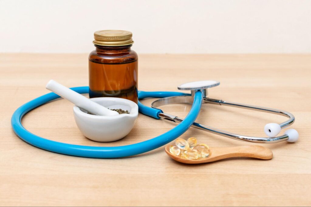 Holistic Health vs. Traditional Medicine: Understanding the Differences